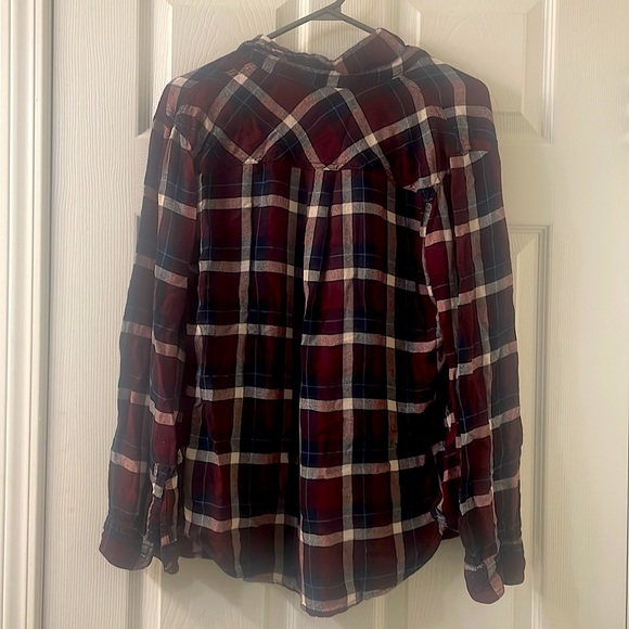 Black and red button down flannel - Picture 2 of 2